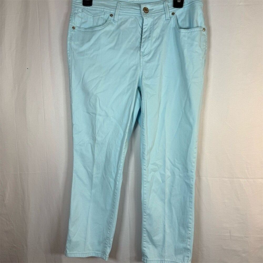 Chicos  Jeans Womens Size 4 Light Blue Slim Leg Crop Stretch 28x22